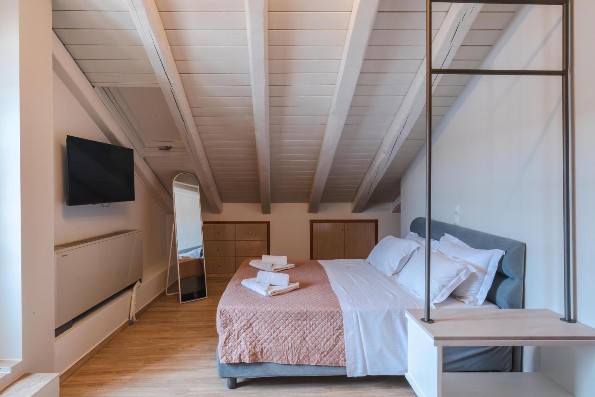 Authentic Suites In Fiscardo Fiskardo Ngoại thất bức ảnh